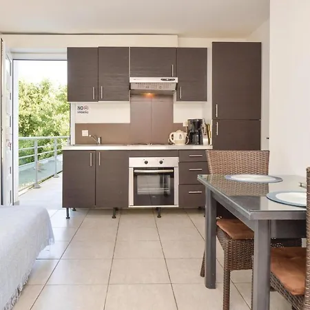 Daire 1 Bedroom Cozy In